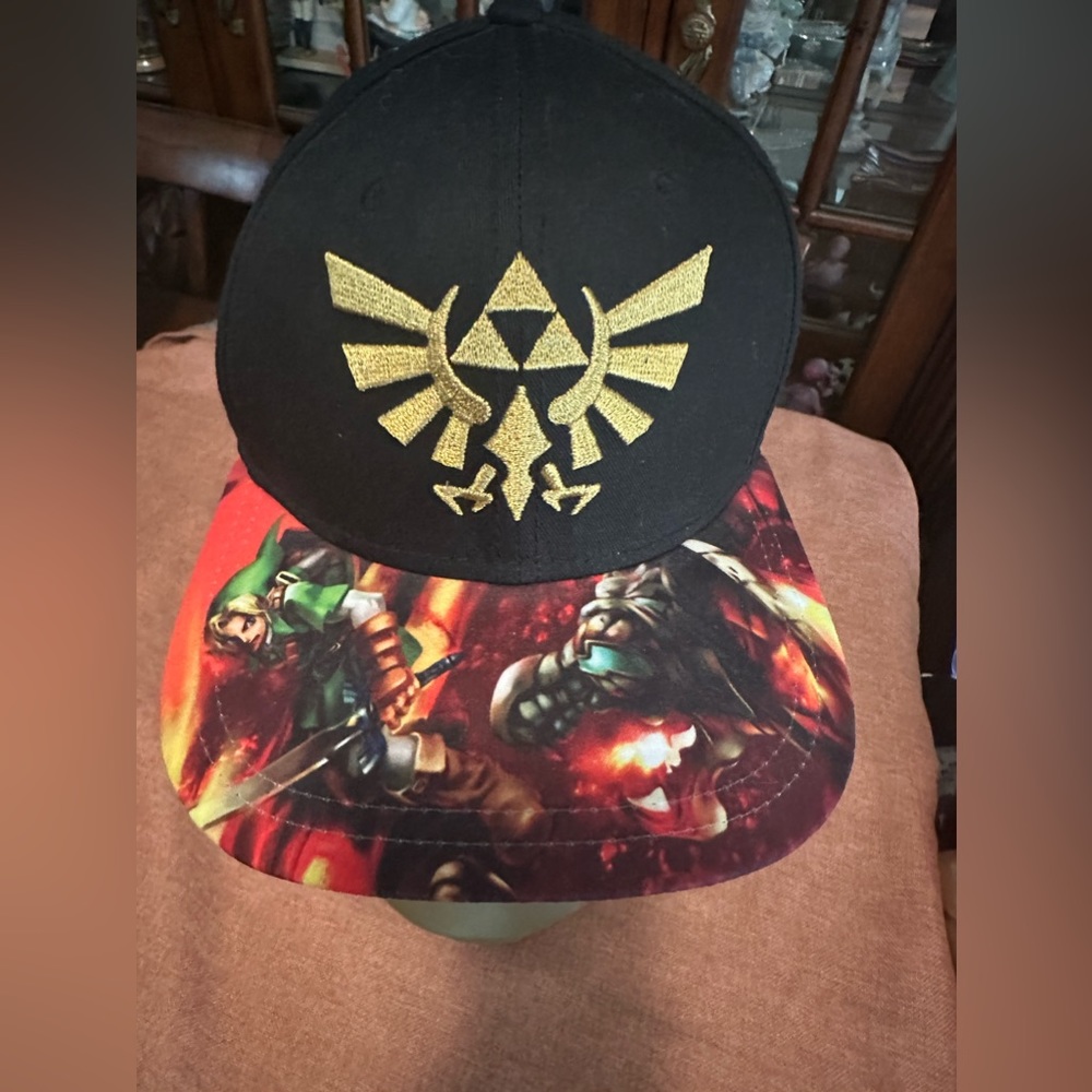 Zelda hat